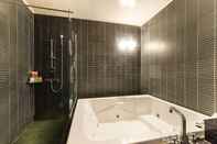 In-room Bathroom Ansan HIP