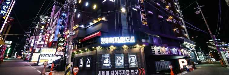 ภายนอกอาคาร Daejeon Yongjeon Cinema