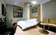 Bedroom 4 Gwangmyeong W Hotel