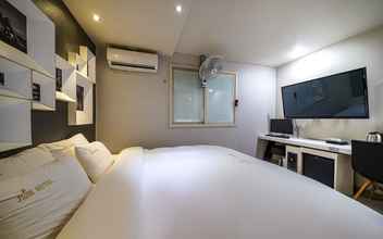 Kamar Tidur 4 Busan Haeundae Hotel June