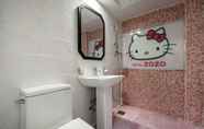 In-room Bathroom 7 Andong Zaza