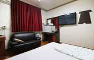 Kamar Tidur 2 Yesan Grand Motel