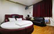 Bedroom 7 Yesan Grand Motel