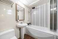 In-room Bathroom Hwagok CL Hotel