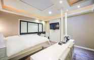 Bedroom 4 Busan Hadan K