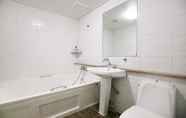 In-room Bathroom 6 Asan Tuscani