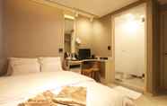 Bilik Tidur 3 Myeonmok Choi Hotel