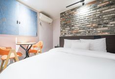 Others 6 Bulgwang Tiffany