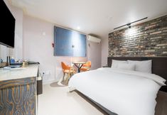 Others 5 Bulgwang Tiffany