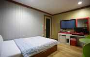 Bedroom 6 Ansan Hstay Hotel