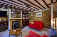 Lobby Fab 2 Bed Cotswolds Cottage With Private Courtyard