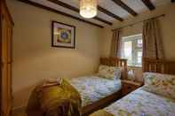 ห้องนอน Fab 2 Bed Cotswolds Cottage With Private Courtyard