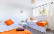 Bedroom 3 Karah Suites - Bristol Filton