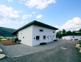 Bangunan 2 Modern Cabin With a Panoramic View of Oslo Fjord