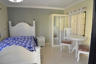 Bedroom Residencial Lakis 1