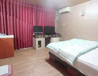 Bedroom 2 Gimcheon Milano