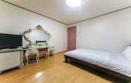 Bedroom 3 Daejeon Yuseong Vienna