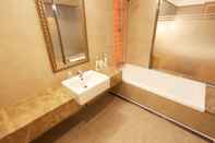 In-room Bathroom Yeouido Rada