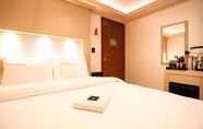 Bedroom 4 Yeongdeungpo Hotel Geugose
