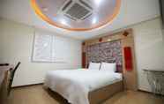 Kamar Tidur 2 Seosan Green Hotel