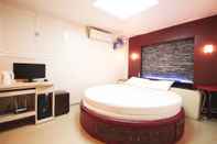 Kamar Tidur Busan Dangri O2