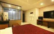 Kamar Tidur 5 Iksan Feel Self Check-in Motel