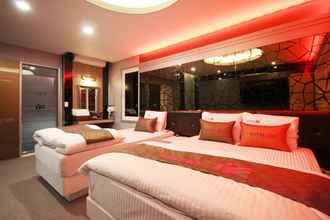 Kamar Tidur 4 Daegu Seongseo Hotel IF