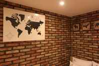 Toilet Kamar Anyang Hotel Cafe