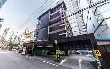 ภายนอกอาคาร 4 Sinchon Hills Motel