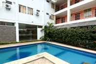 Swimming Pool Hotel Cinera