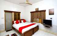 Bedroom 5 Goroomgo Upasana Bhubaneswar