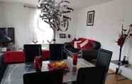 ห้องนอน 3 Modern Apartment Minutes From Central London, UK