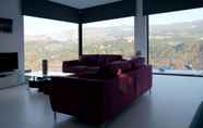 Lobi 4 Lovely Design 4-bed Villa in Canedo de Basto