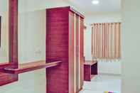 Bedroom Treebo Trend Hotel Subashree