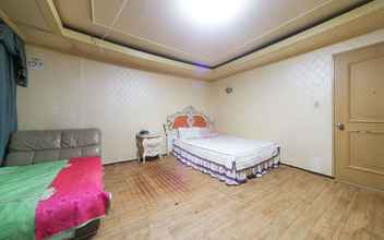 Kamar Tidur 4 Busan Sujeongdong Hill