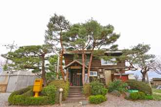 Exterior 4 Yangpyeong Gureume Dalgadeusi Pension