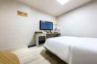 Bedroom Jecheon Hotel k