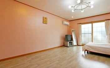 Bedroom 4 Gapyeong Pension Aroma