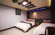 Kamar Tidur 5 Pohang Youngil Univ Hotel Queens