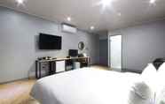 ห้องนอน 2 Changyeong Namji Heitz Hotel
