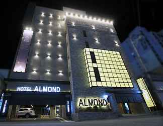 ภายนอกอาคาร 2 Changwon Masan Hotel Almond