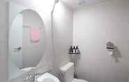 In-room Bathroom 6 Busan Beomildong Laon Hotel