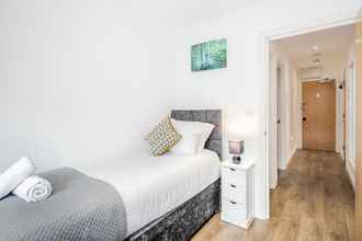 Bedroom 4 Watford Central Apartment - Modernview Serviced Accommodation
