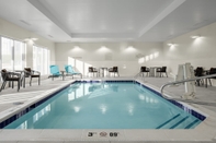 Swimming Pool TownePlace Suites by Marriott Ironton