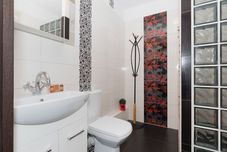 客房浴室 Jantar Apartamenty City Center