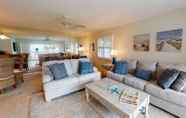 Common Space 6 Sea Village Gulf Views 2nd Floor Condo