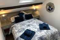 Bedroom Remarkable 1-bed Apartment in Kirkby Lonsdale