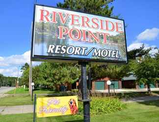 Exterior 2 Riverside Point Resort