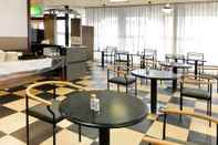 Bar, Kafe, dan Lounge Neyagawa Trend Hotel