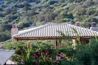 ภายนอกอาคาร 4 Beautiful 3-bed Sea Front Villa in Agios Nikolaos